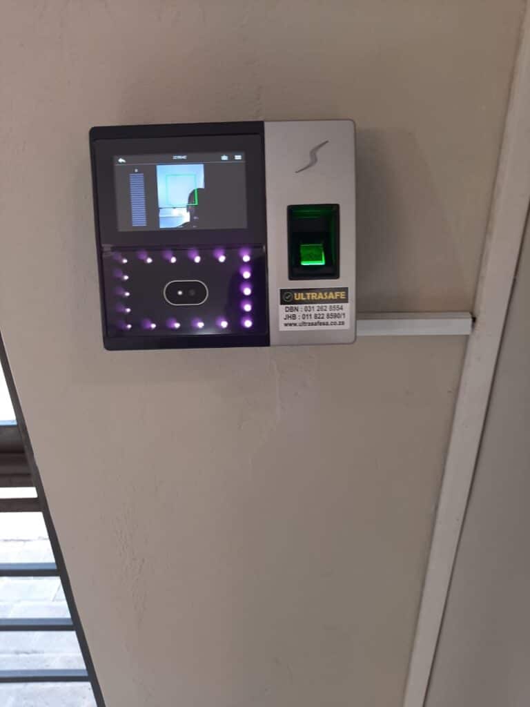 Attendance Tracking Machine